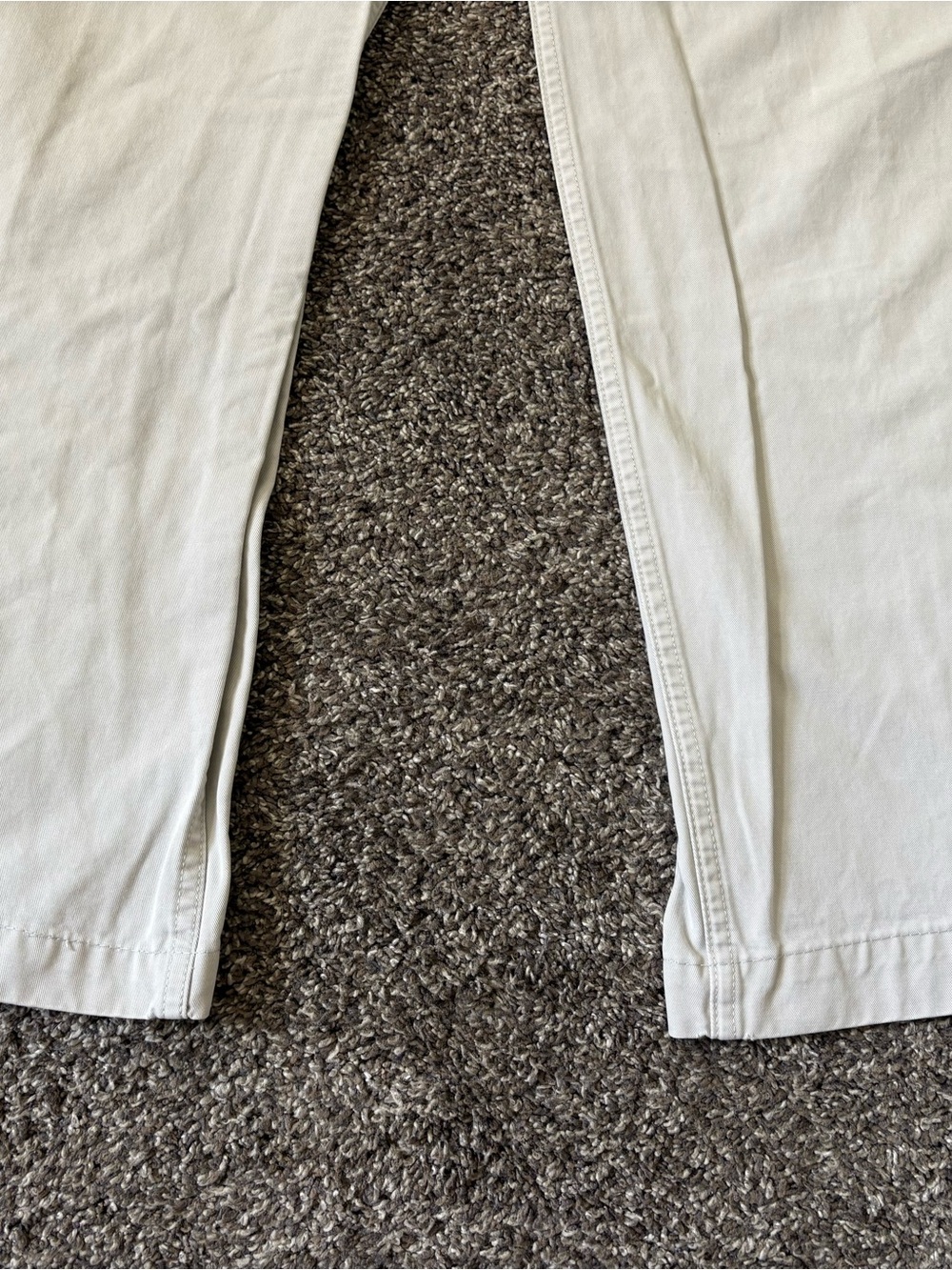 Dockers Men's Light Beige Chino Pants - Picture 2 of 9